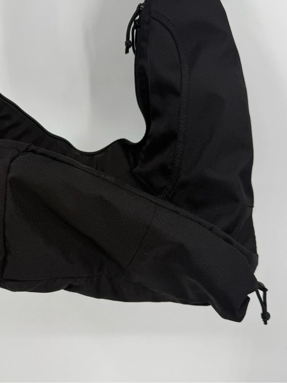 Lowepro Passport Sling Camera Bag | Black